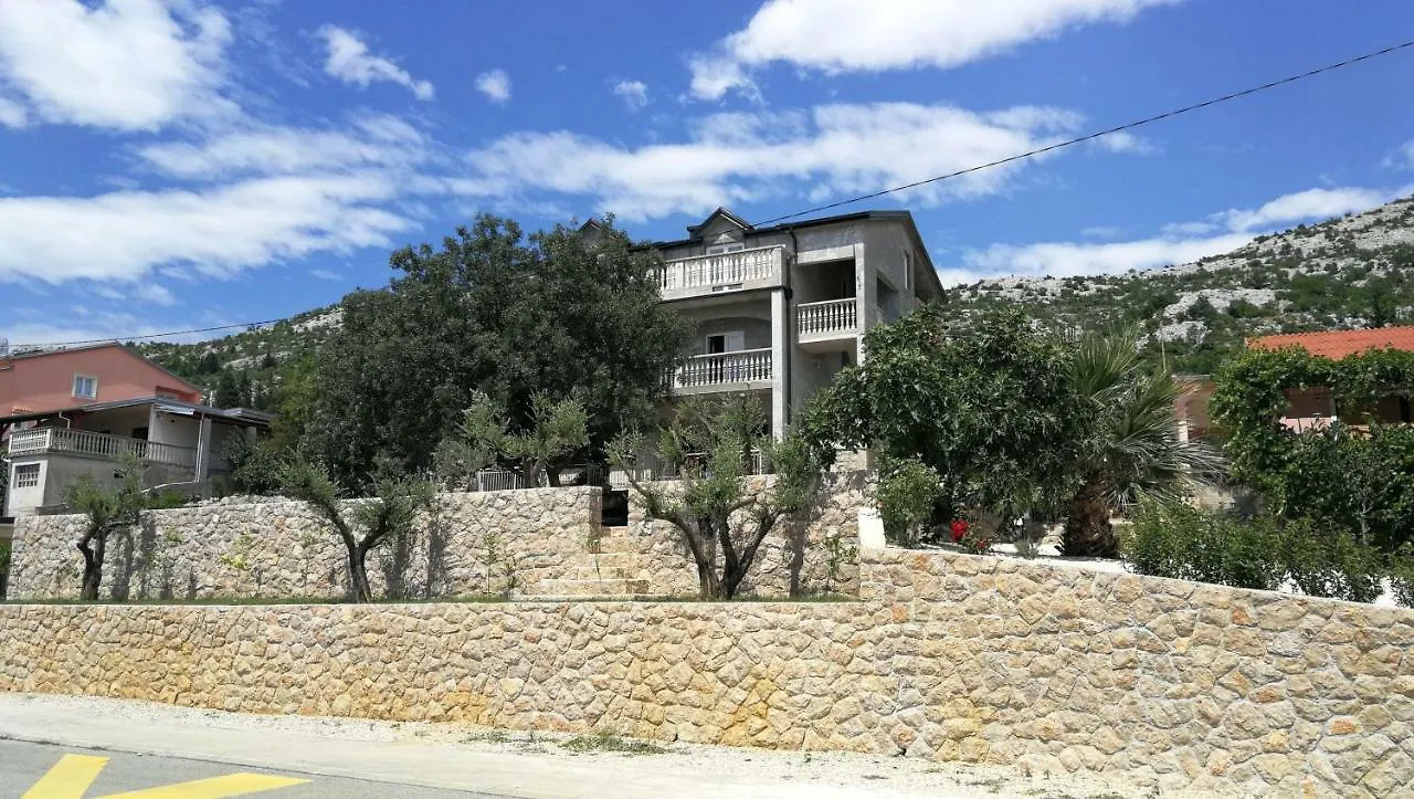 Apartmani Goga Starigrad Paklenica Apartament